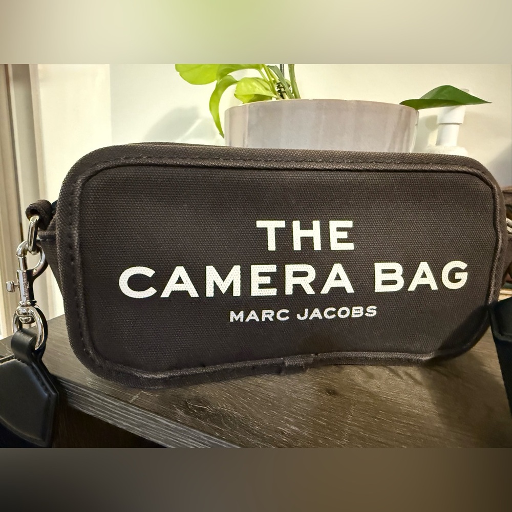 Marc Jacobs The Camera Bag